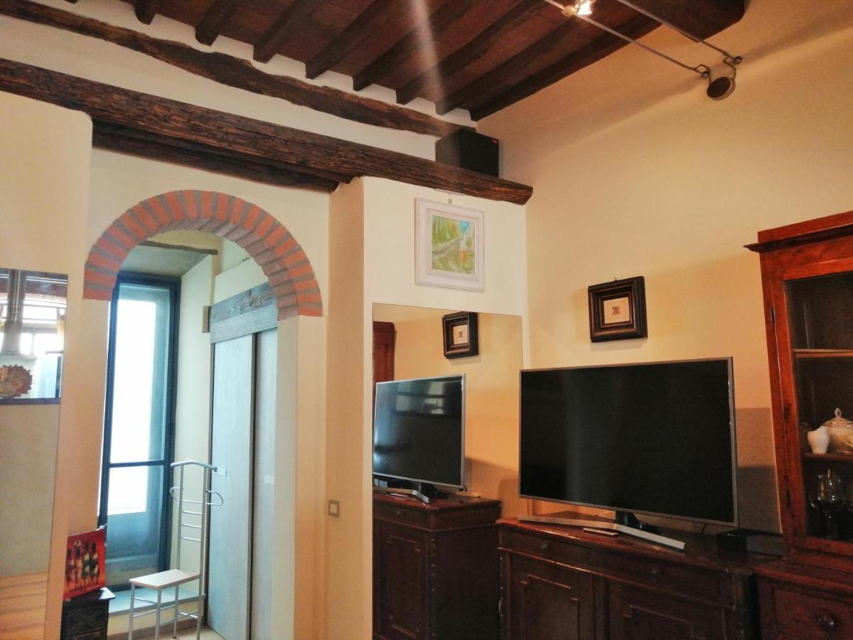 Le Petit Apartment Greve in Chianti Bagian luar foto