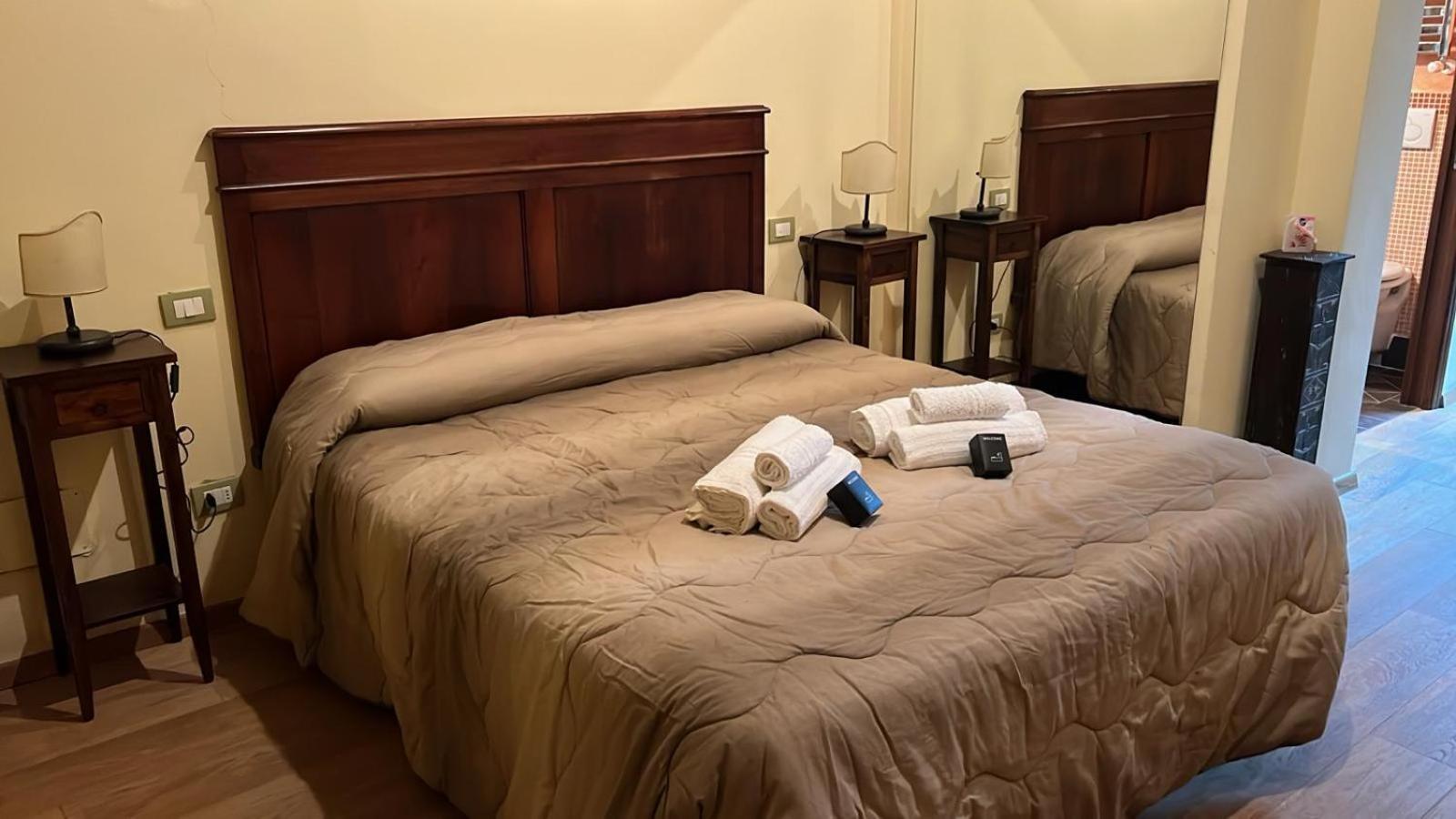 Le Petit Apartment Greve in Chianti Bagian luar foto